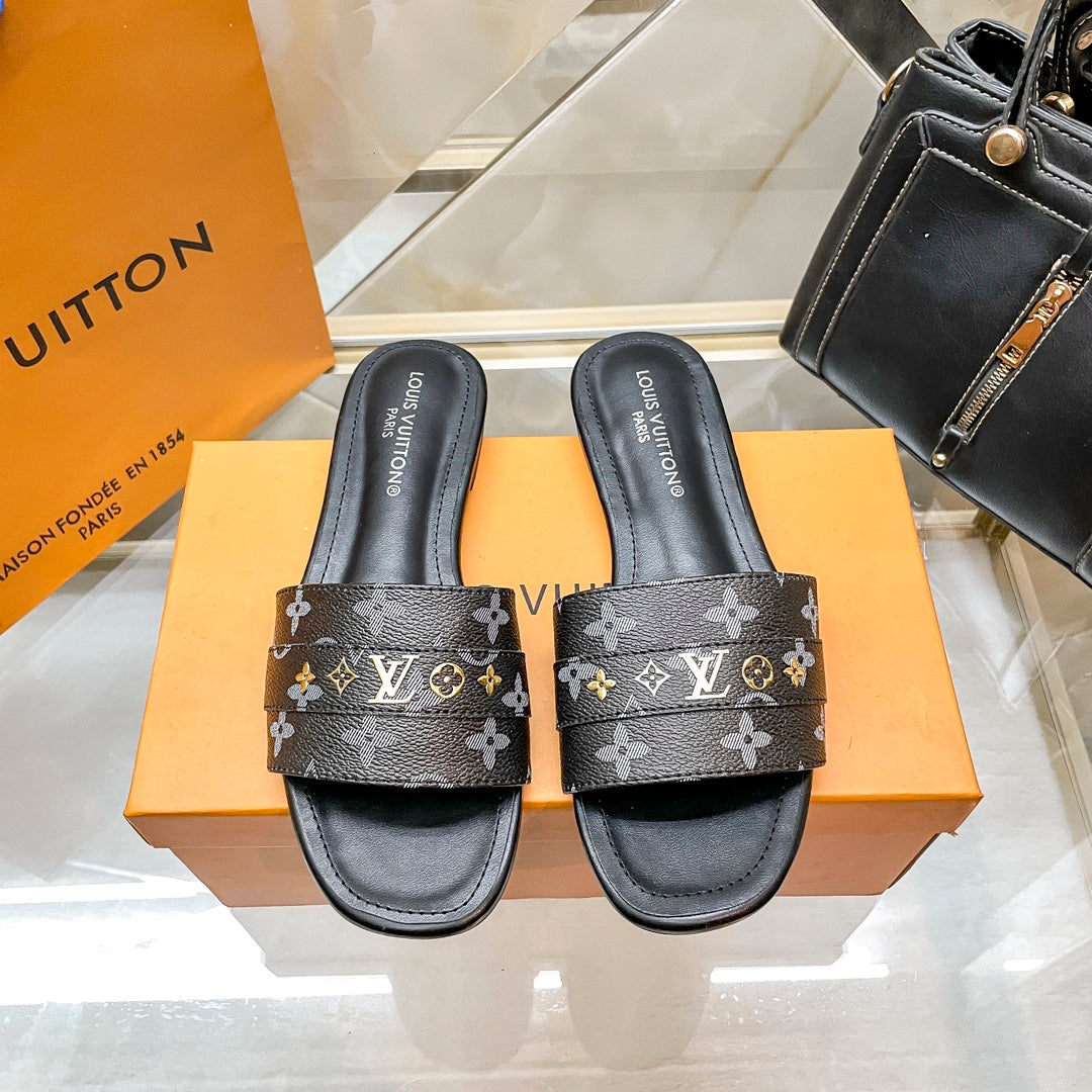 Flat bottom slippers 1824042405