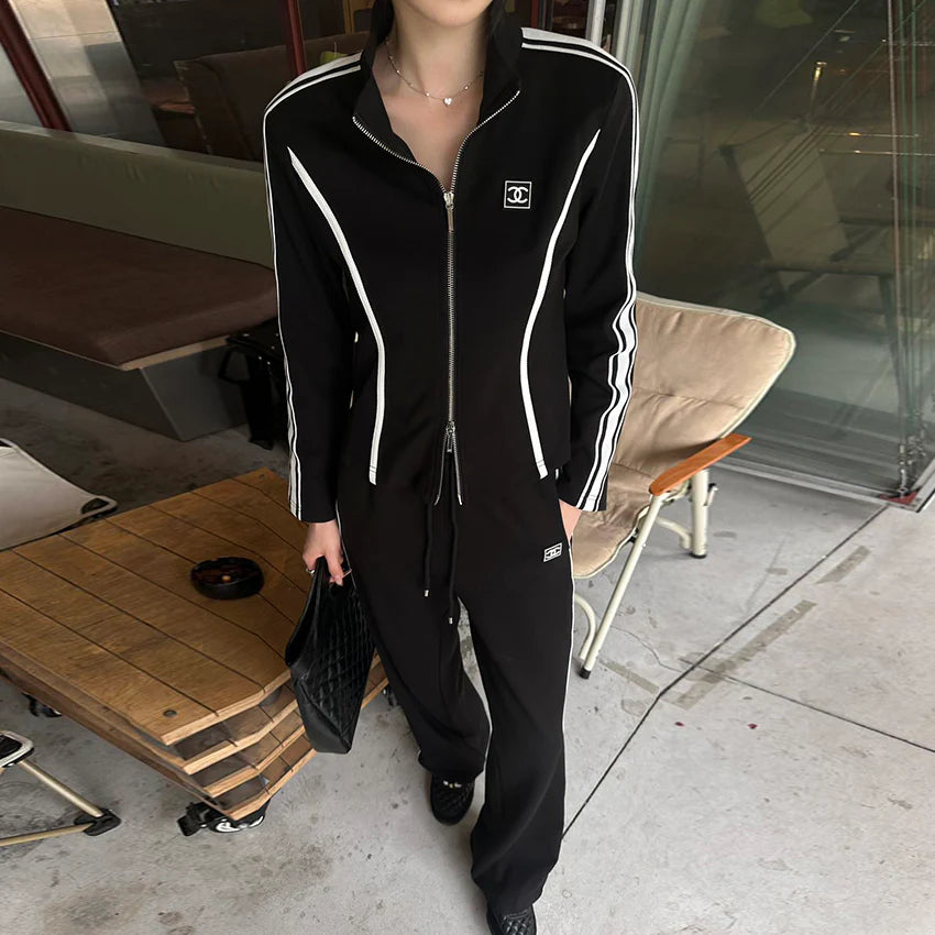 New high-end sportswear set for early autumn 1024080502