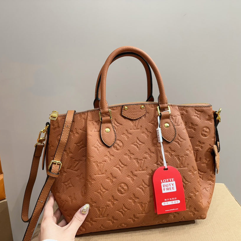 L family embossed flowerpot bag 1824040302