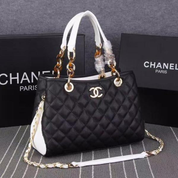 New Fashion Versatile Handheld Crossbody Bag 1023122115