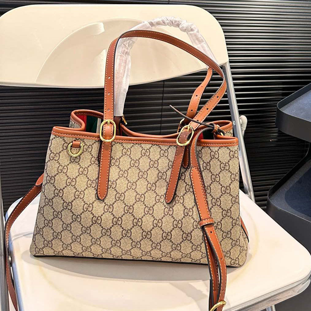 G Emblem Tote Bag 1824081210