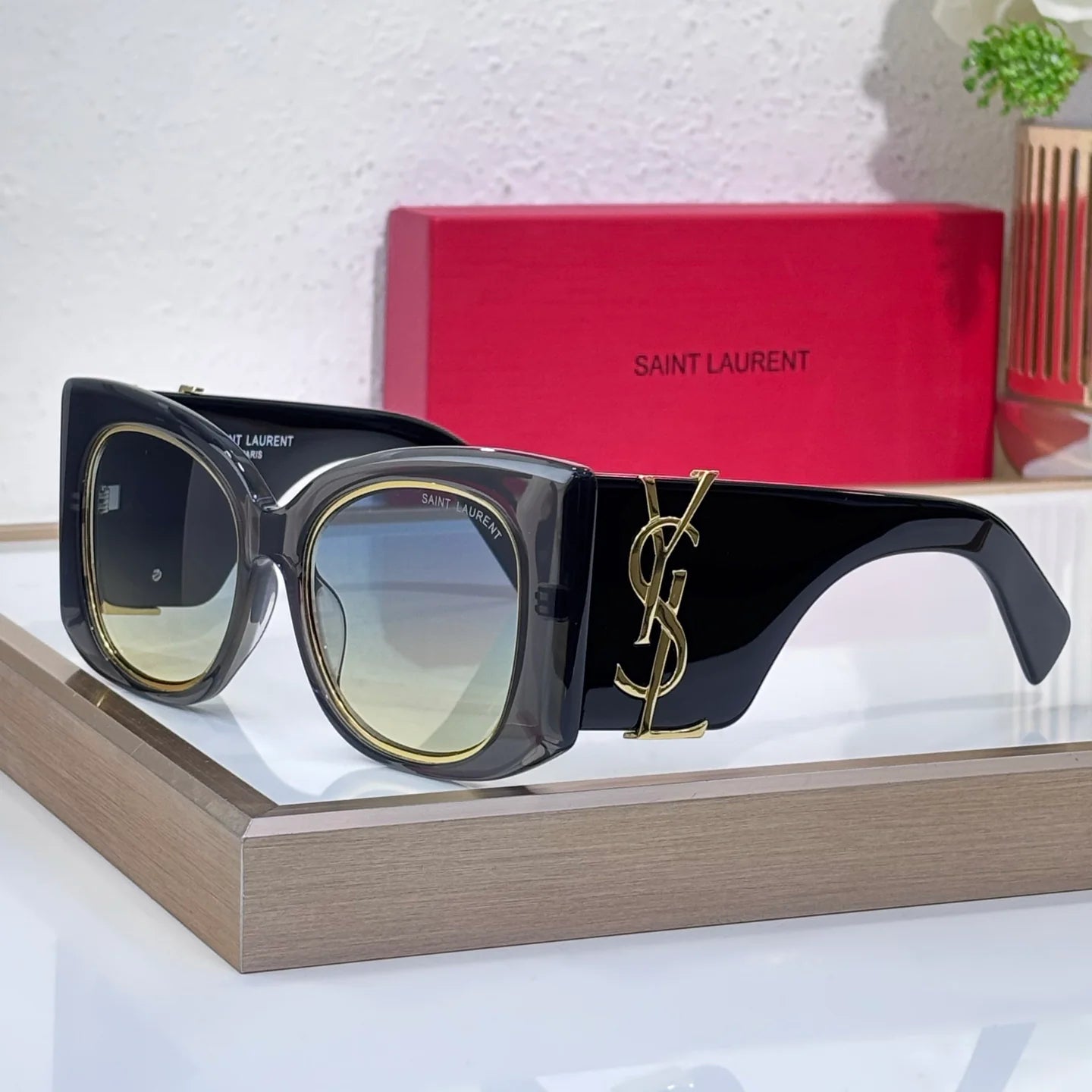 Fashionable and versatile sunglasses 1025062420