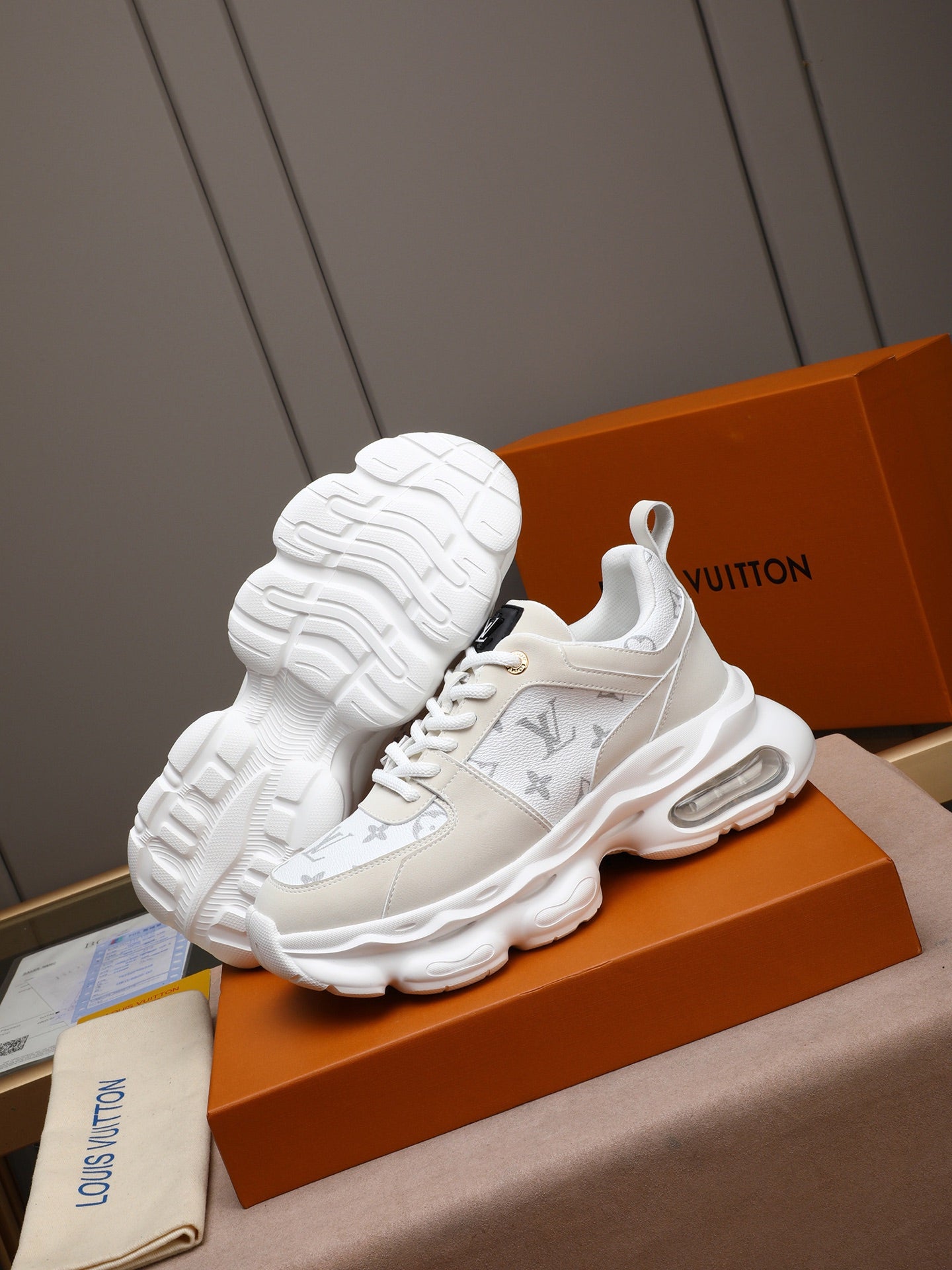 Lvv 25ss Autumn New Printed sports shoes 0725081801