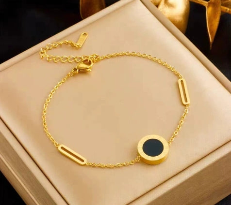 Roman numeral pendant titanium steel necklace 2025081101