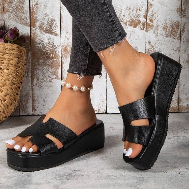 New Elevated Slio Thick Bottom Fashionable All-match Sandals 1024040309