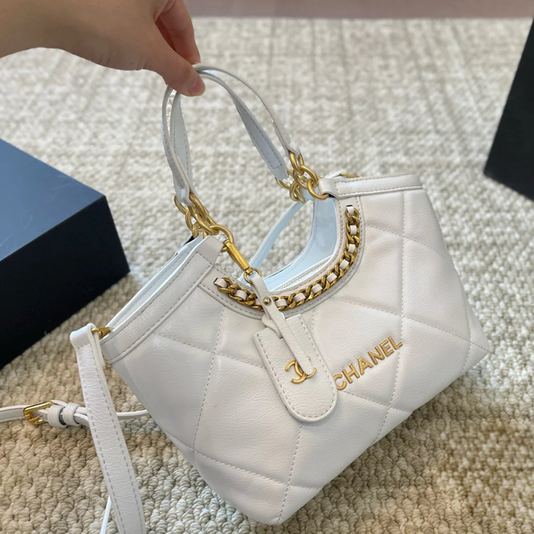 New Fashion Versatile Handbag 1024030424