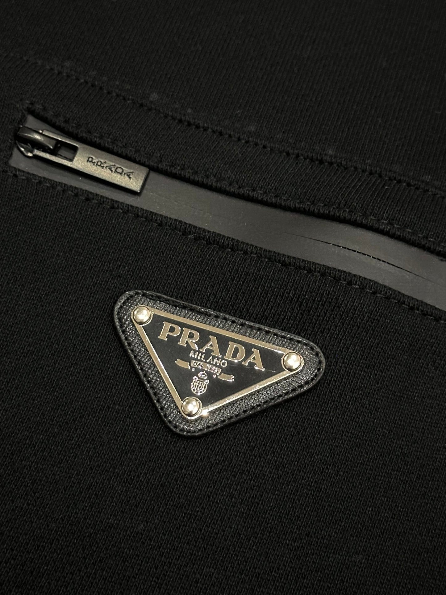 PR Unisex Nylon Pocket Sweatshirt 1824101601