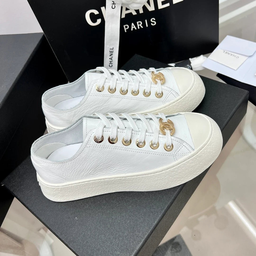 New fashion classic versatile sports sneakers 1024040318