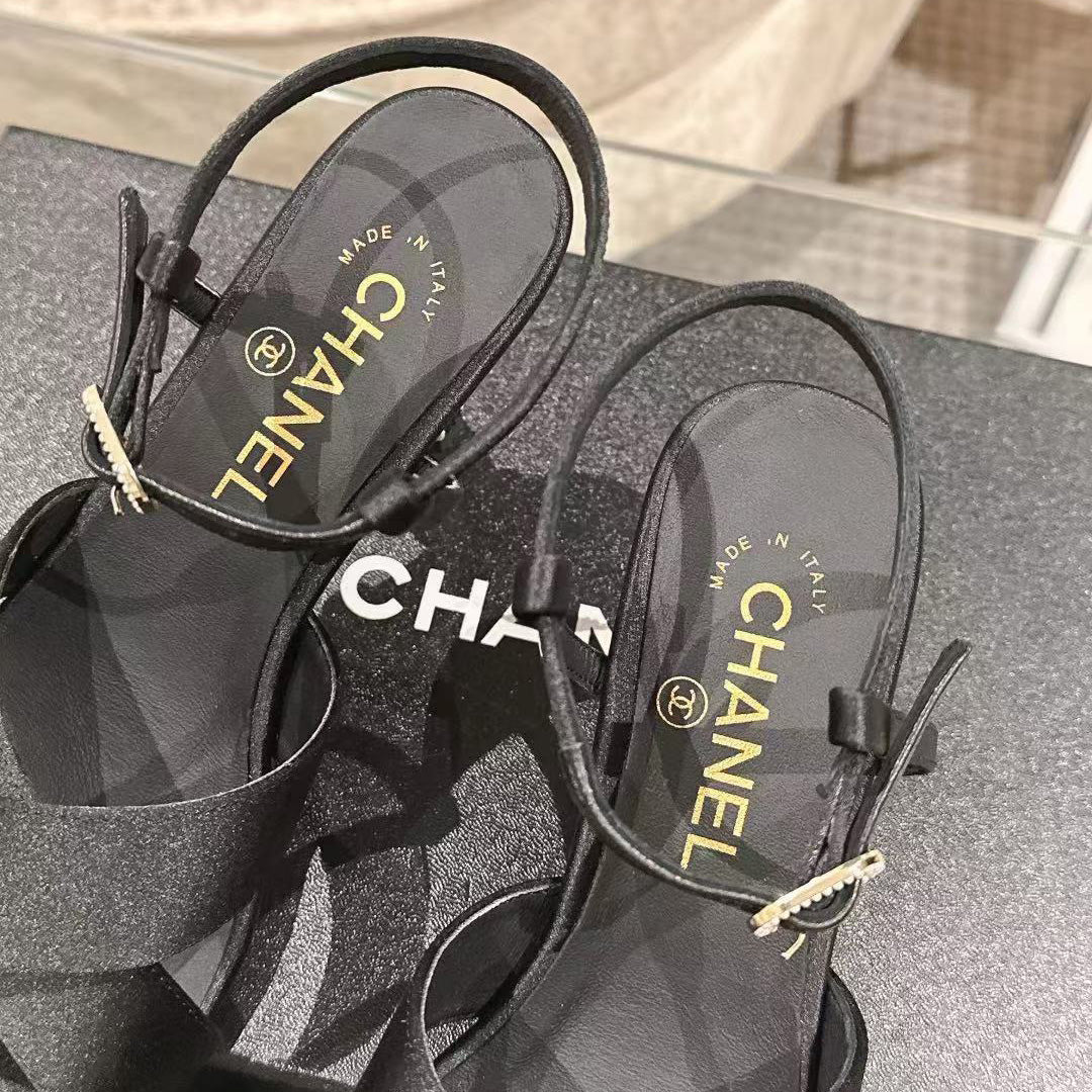 CNL Mary Jane exquisite pearl hot diamond combination high heels 1824061801