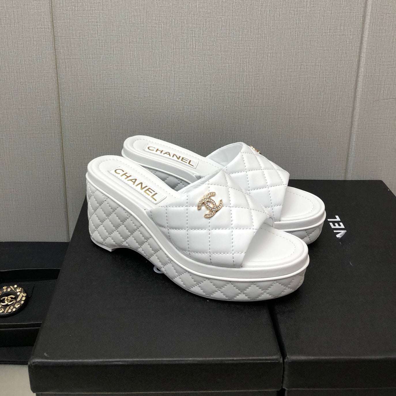 High Quality Platform Slippers 03086