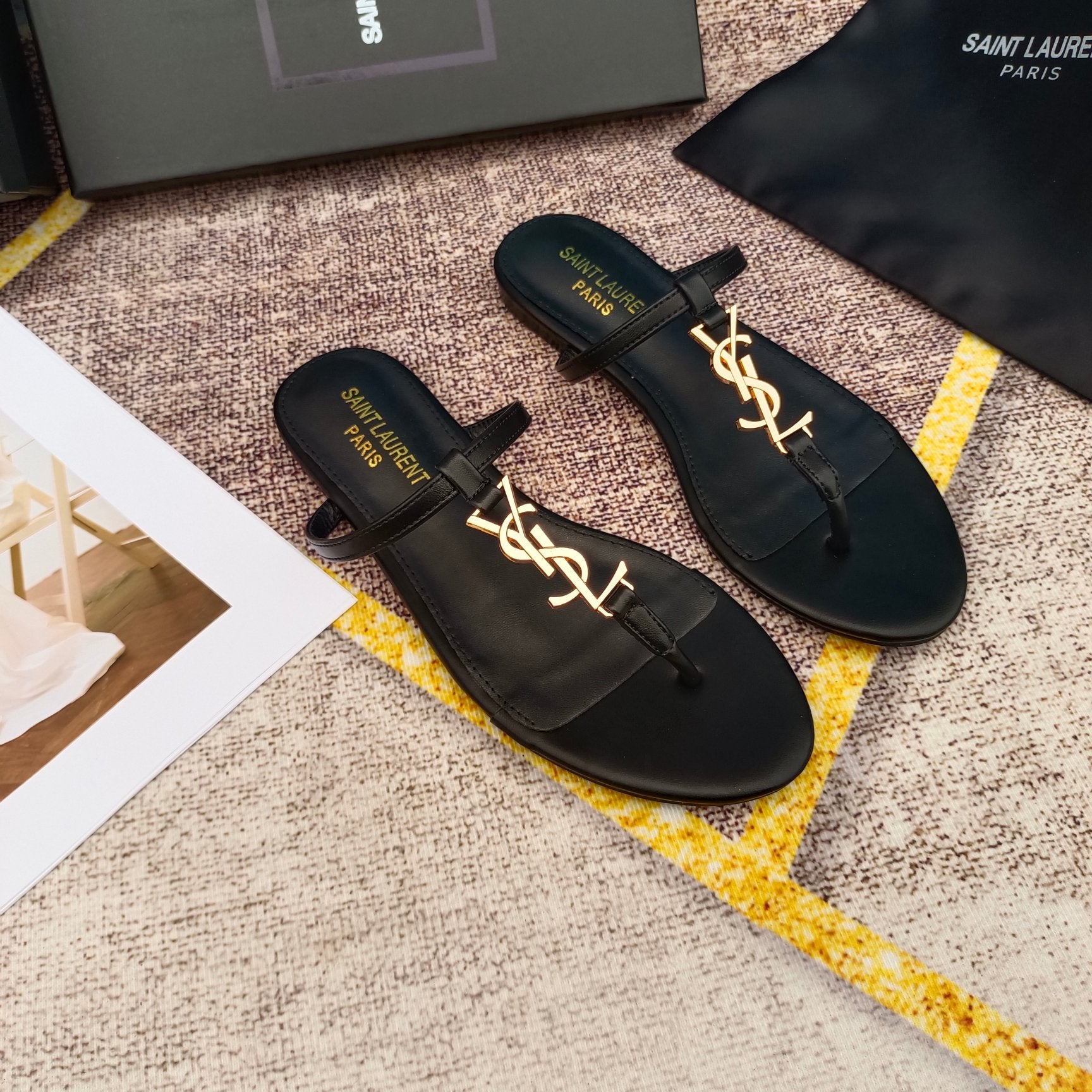 YS metal logo flat sandals 0724072401