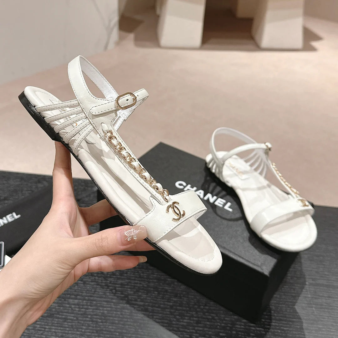 New Fashion Versatile Flat Sandals 1024042610