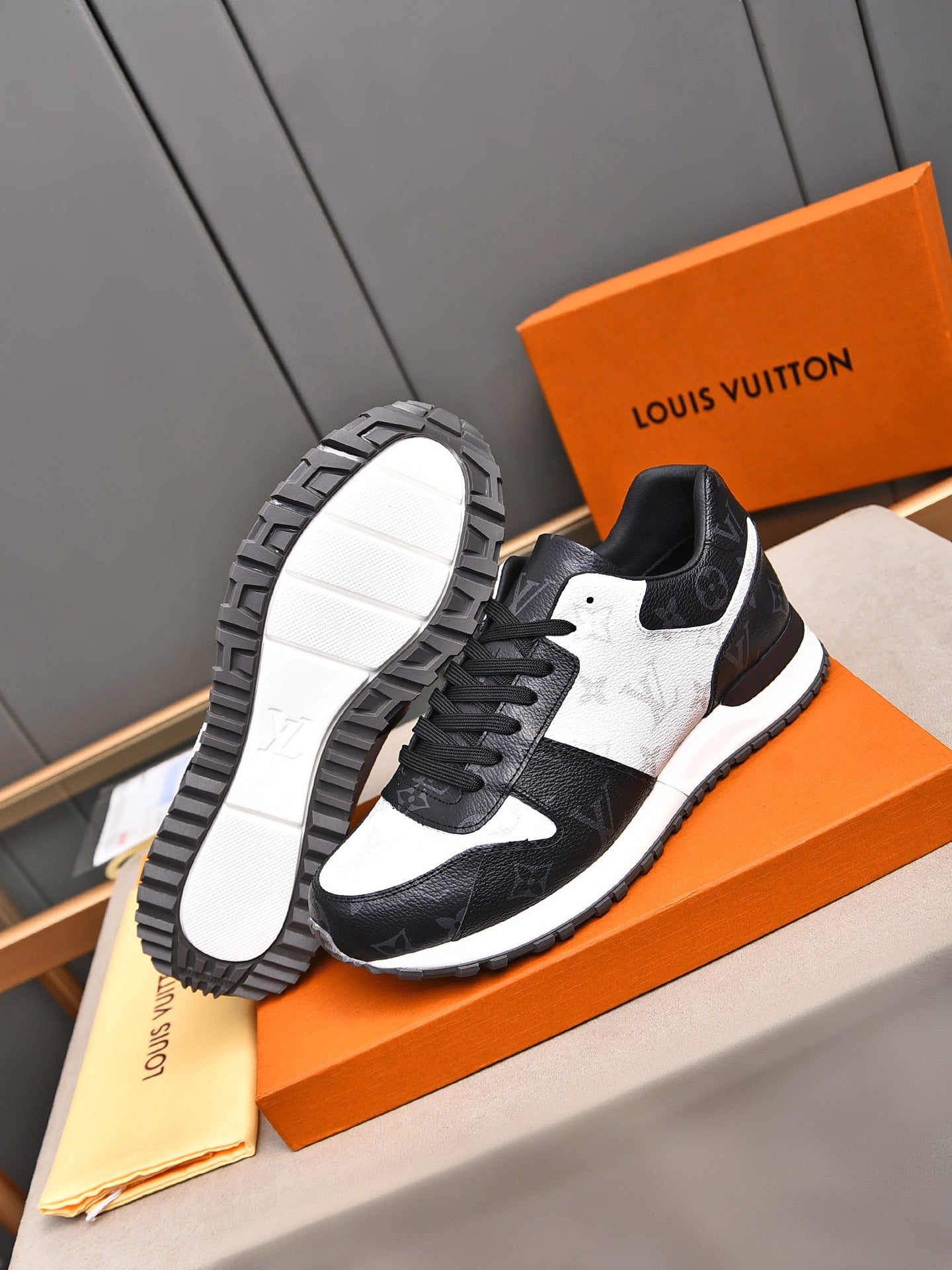 Lvv fashion printed rubber sole sports shoes 0725060604