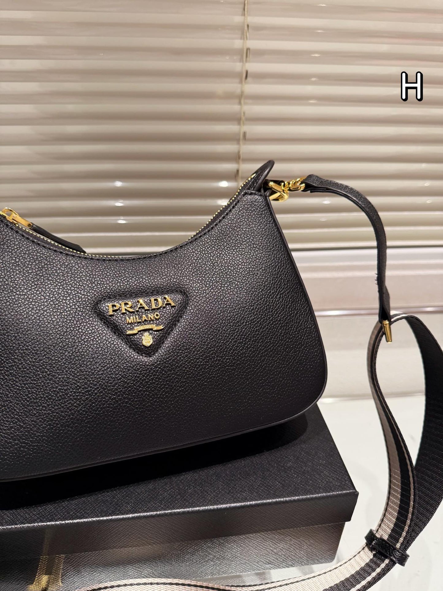 PRD Vintage Suede Leather Bag 0724120507