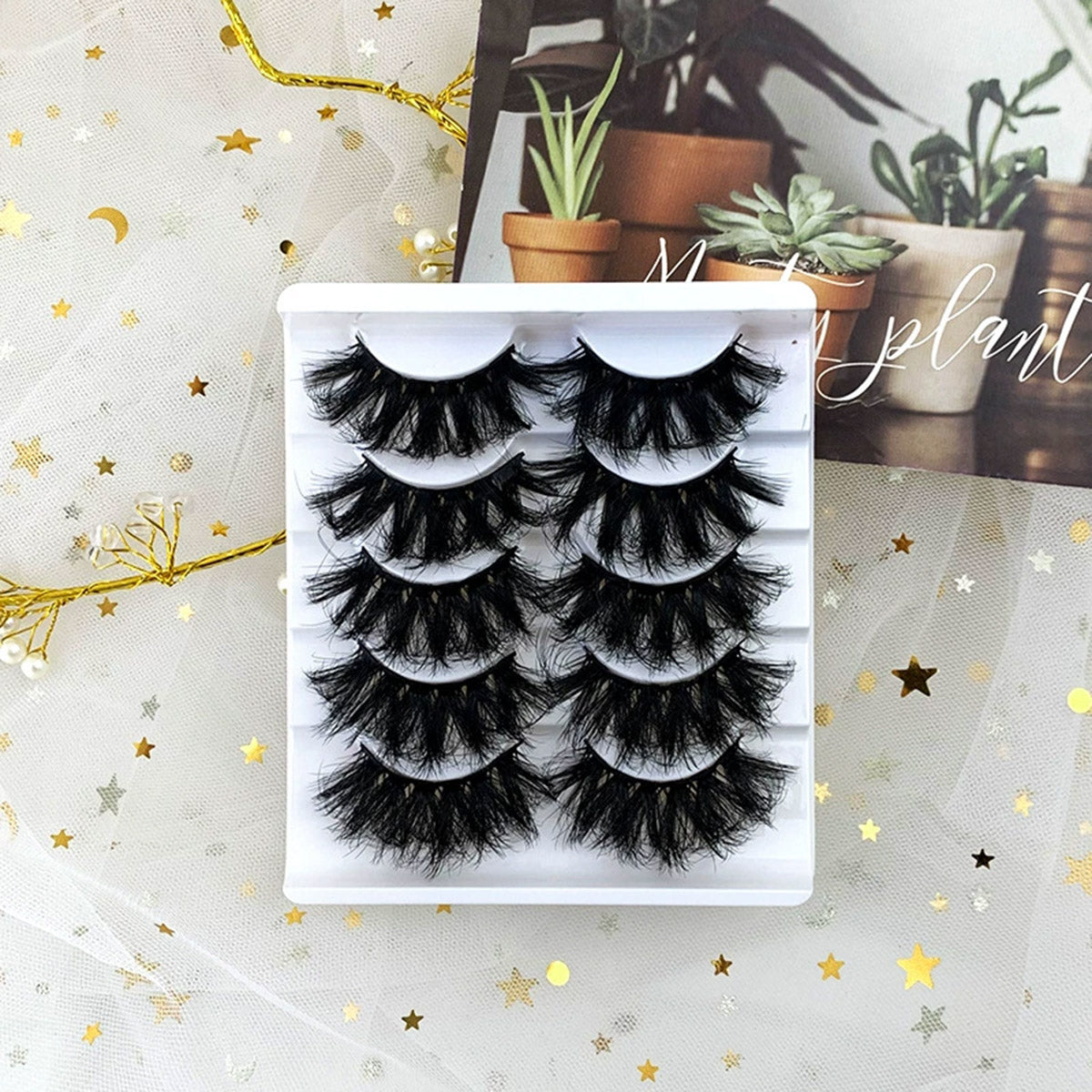Cantata Charm 5 Pairs Natural Glue-on Lashes