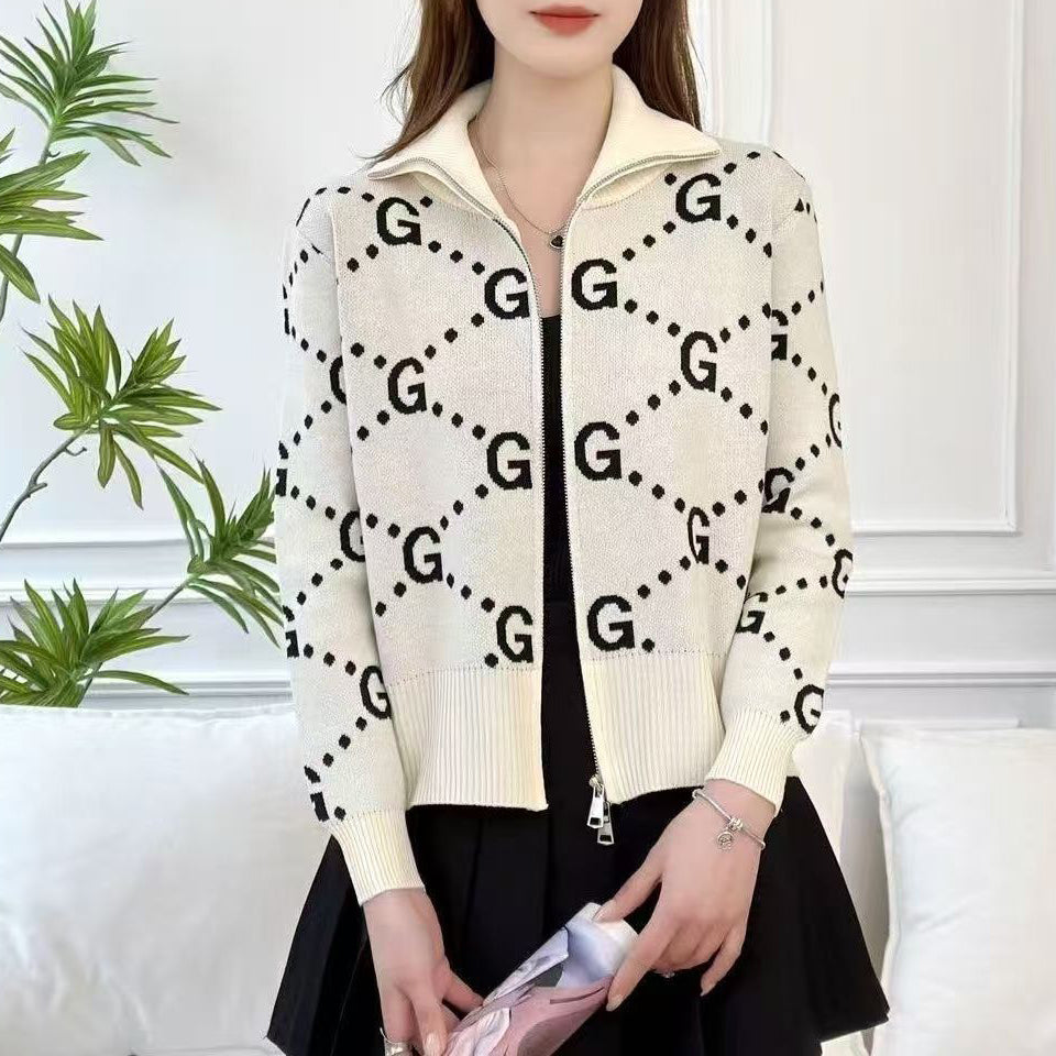 Stand-Up Collar Jacquard Letter G Knit Sweater 1025090302