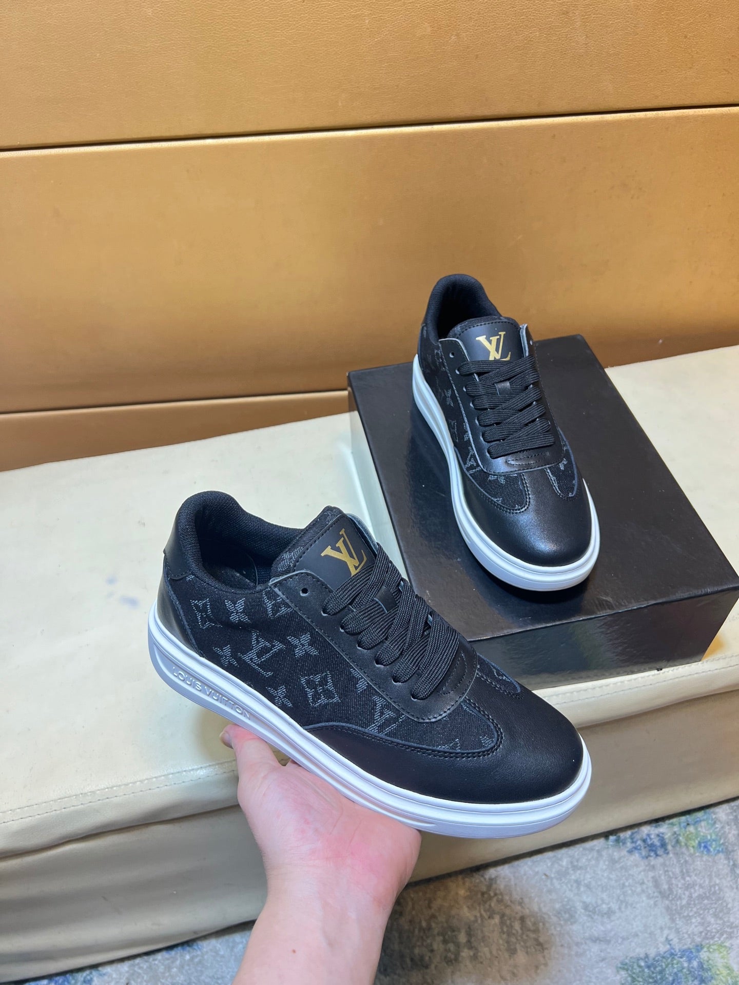 Lvv's new printed sports shoes 0725101305