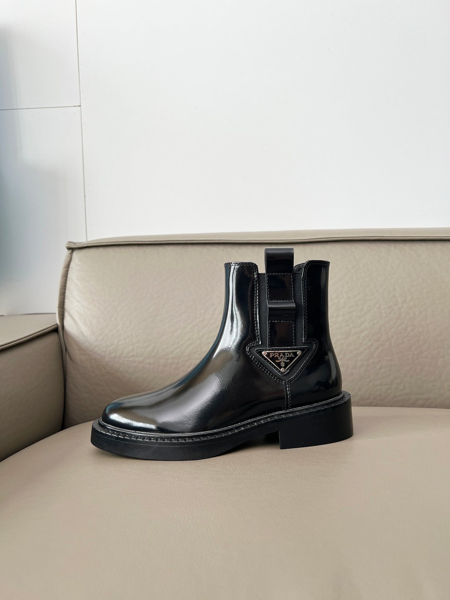 Prd new patent leather high-top boots 0725091501