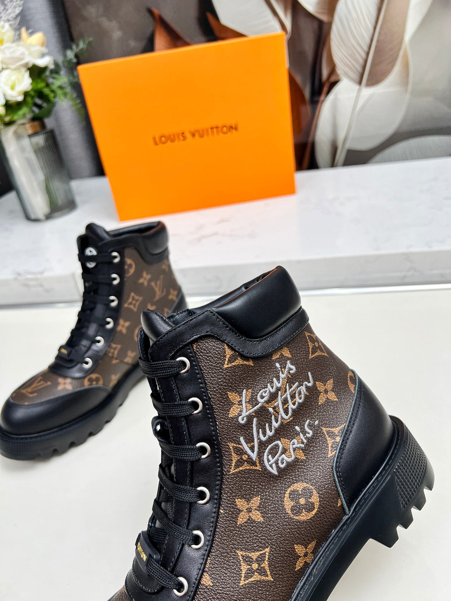 Lvv 25ss Autumn and Winter New Printed Women's boots 0725082101