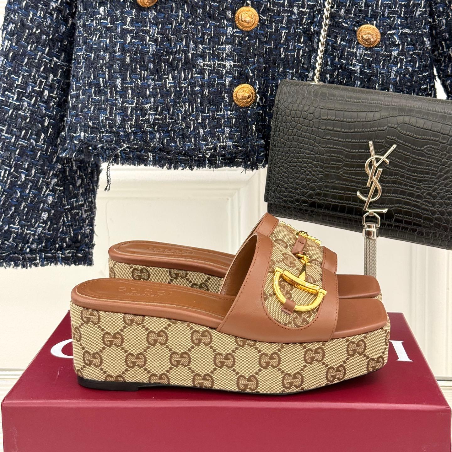 GG Thick-soled slippers with horse bit buckles 0725102402