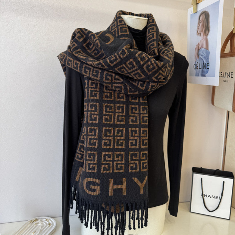 New cashmere scarf—versatile and warm 1025090803