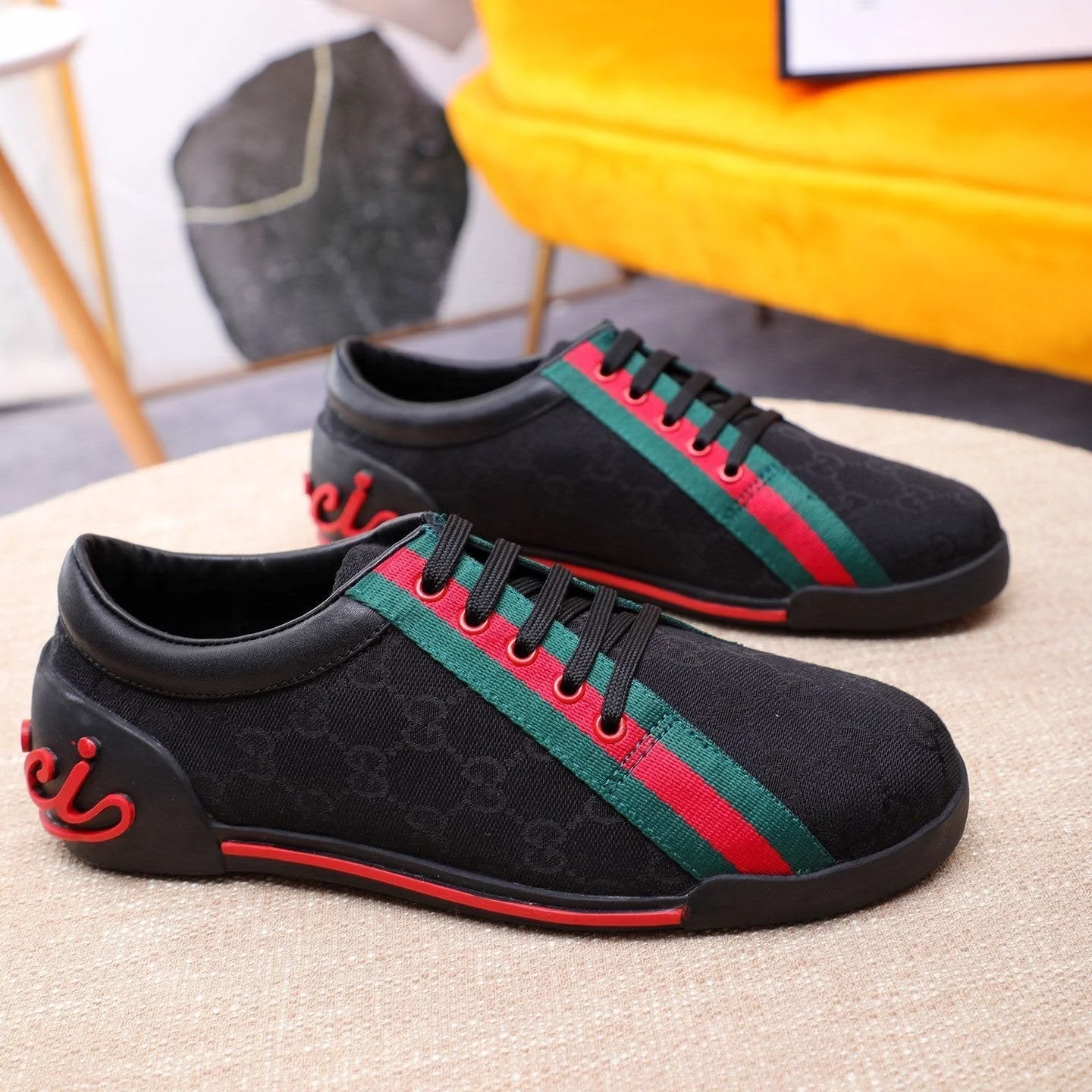 GG classic printed low-top rubber-soled sports shoes 0725061703