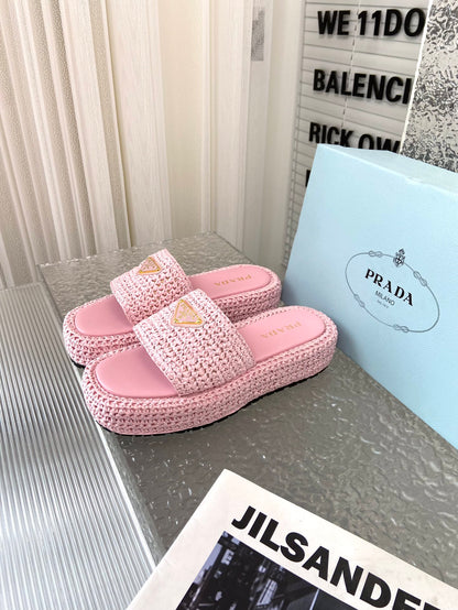 Spring and summer new style woven thick-soled triangle buckle strap slippers 0724032001