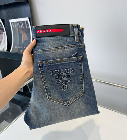 PR Embossed Letters Straight Leg Skinny Jeans 1824091007