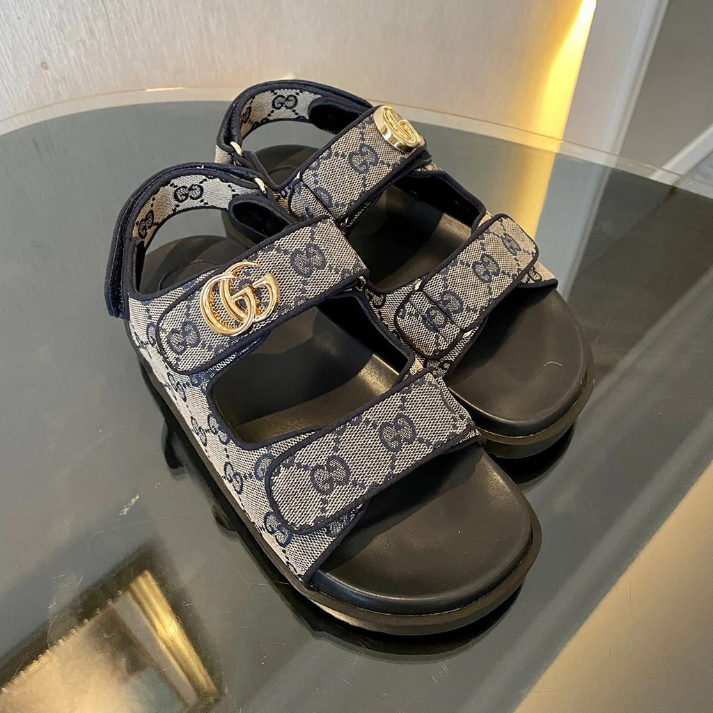 New Fashion Versatile Velcro Sandals 1024032030