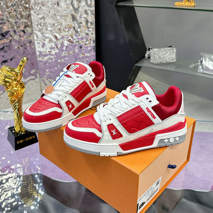 LV Trainer Sneaker 1824120914