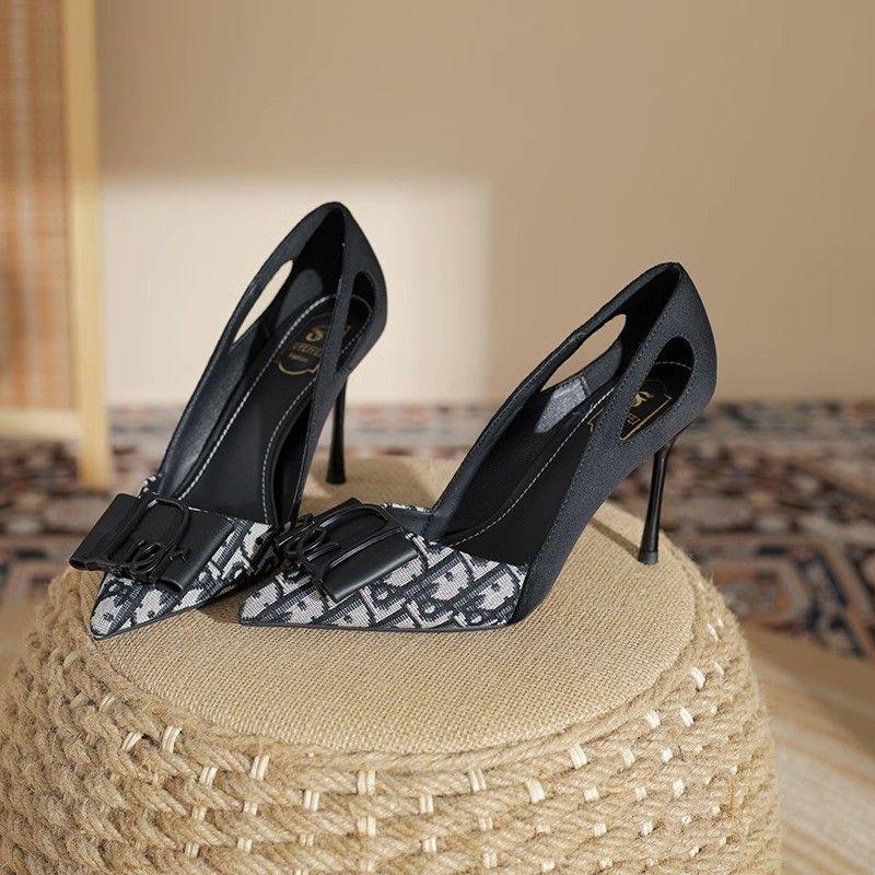 Pointed Toe Pumps 0823120606