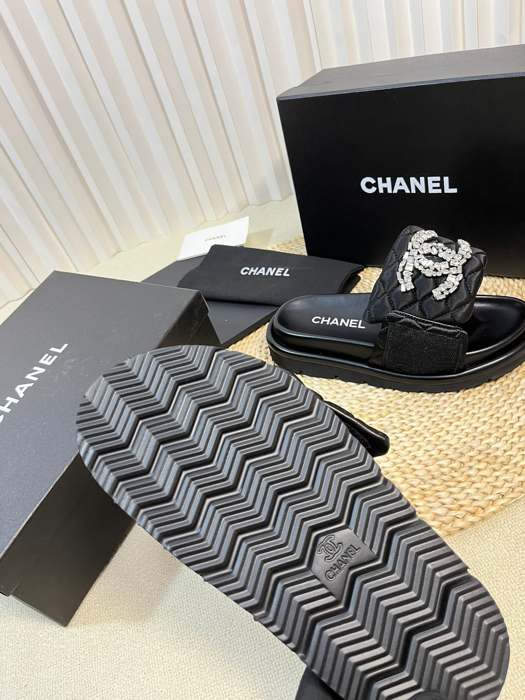 CNL thick-soled Velcro women's slippers 0724042703