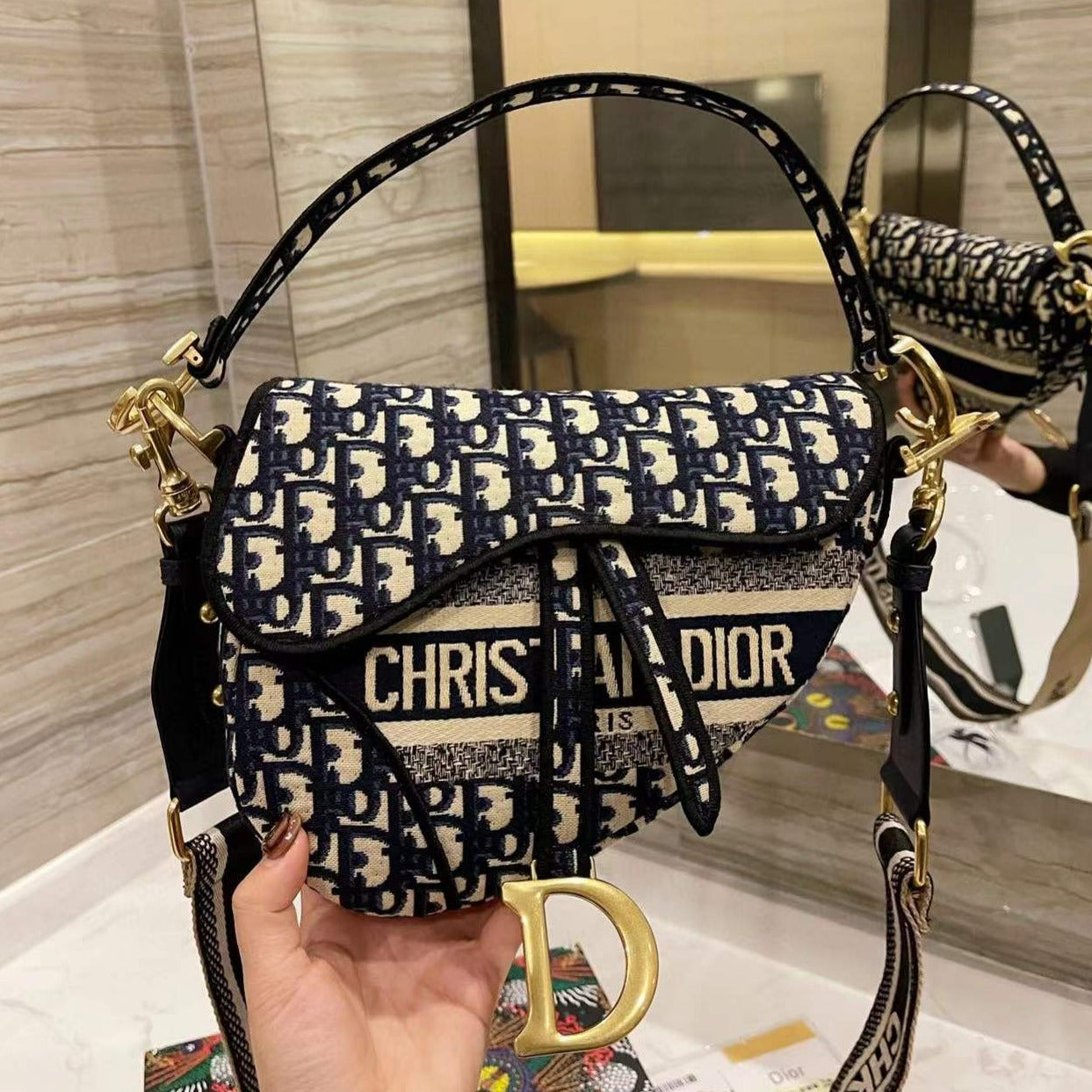 Saddle Bag M0446CRIW_M928