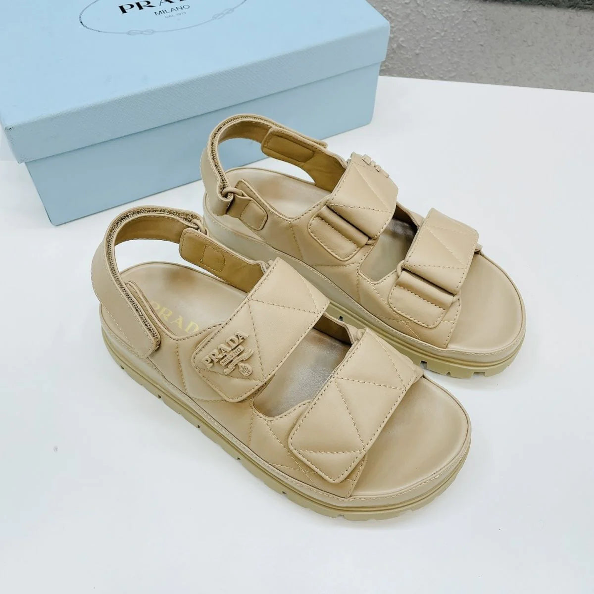 Spring And Summer New Women's Shoes Leather Soft Bottom Muffin Sandals Velcro 1024030828