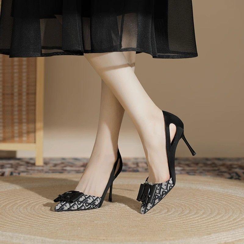 Pointed Toe Pumps 0823120606