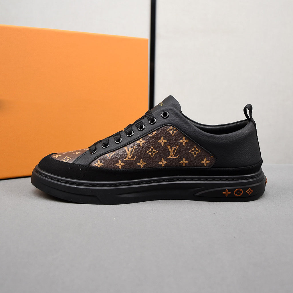 New V Logo Handmade men's sneakersXC052024031401