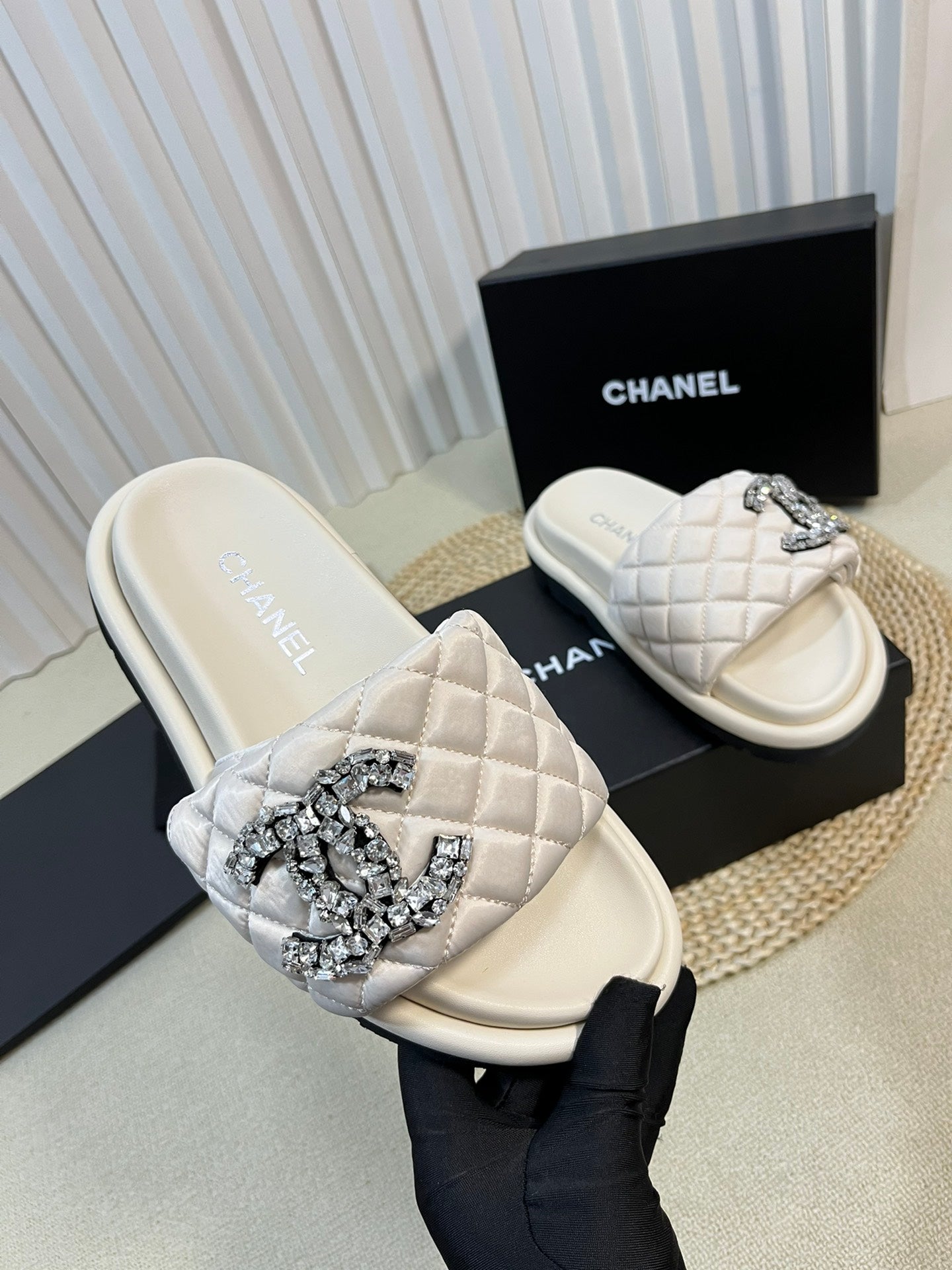 CNL thick-soled Velcro women's slippers 0724042703