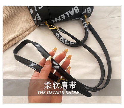 High-grade Texture Letter Hourglass Bag Single-shoulder Portable Crossbody Fashion Bag 1024041102