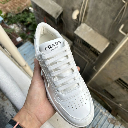 P New Women's Shoes Casual Shoes Triangle Buckle Lace-up Sneakers 1024060508