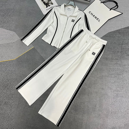 New high-end sportswear set for early autumn 1024080502