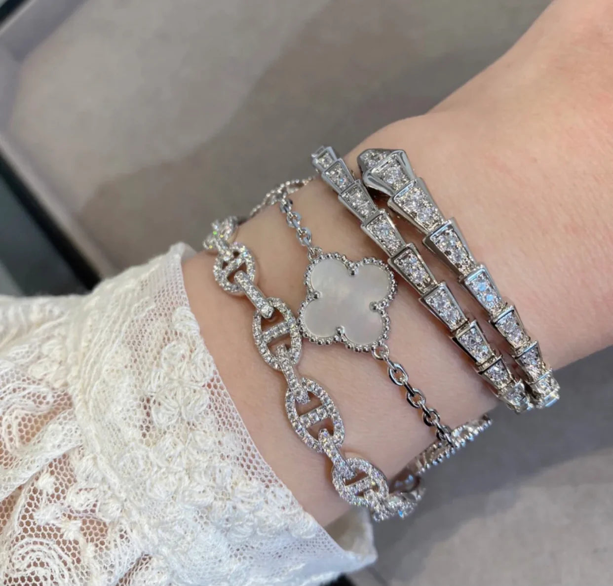 Fashion and versatile bracelet 1024052208