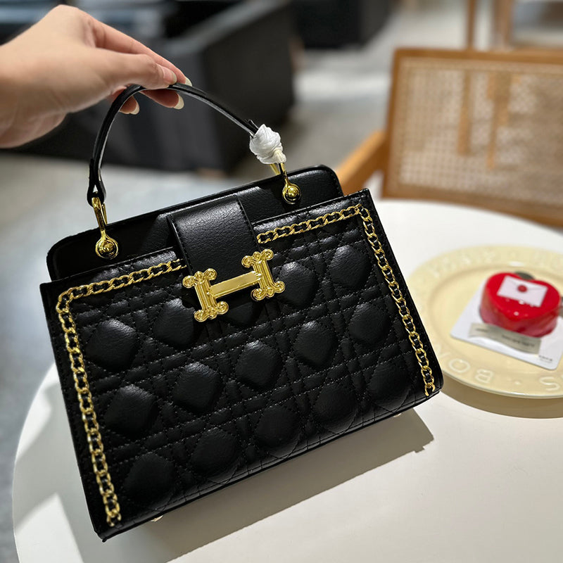 Fashion all match messenger bag CWT1023082403