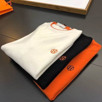 Fashion And Minimalist Round Neck Warm Knit Sweater 1023121310