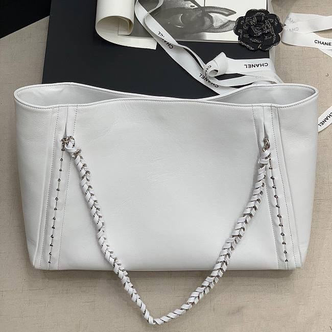 Classic Logo Printed Elegant Bag 0823121305