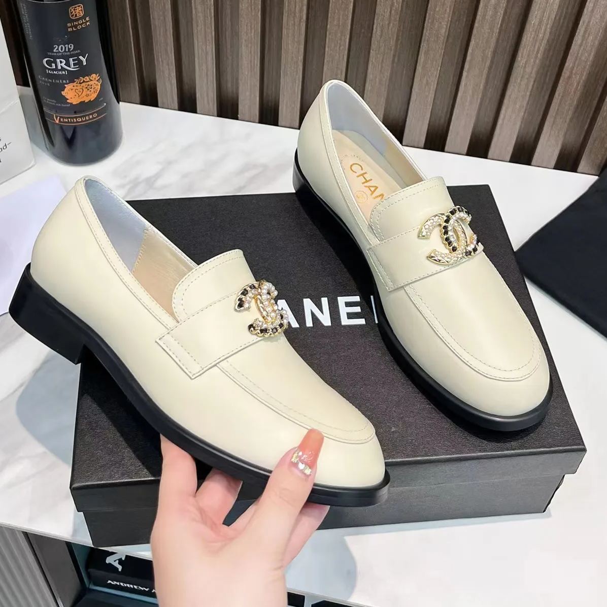 23 Womens aktuelle Top-CL-Loafer  1