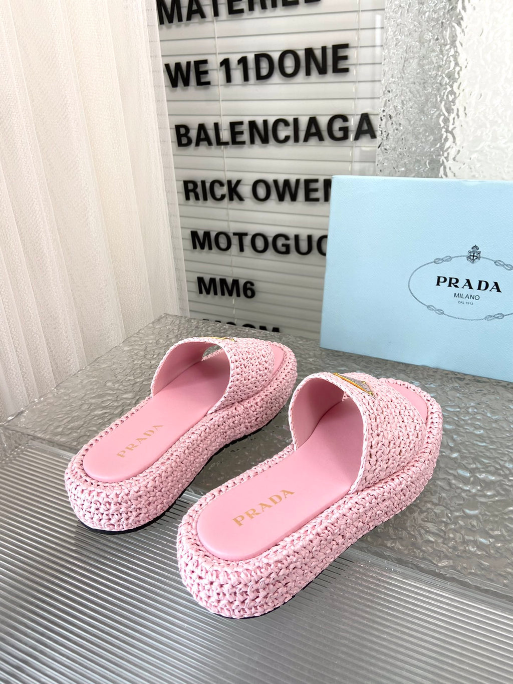 Spring and summer new style woven thick-soled triangle buckle strap slippers 0724032001