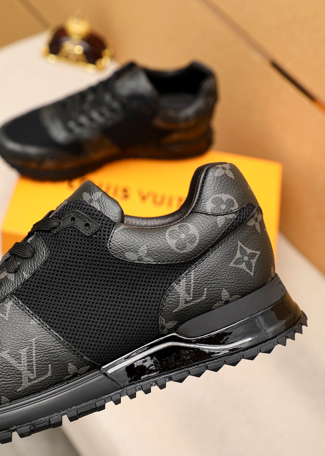 LVV top fashion printed breathable sneakers 0724112003