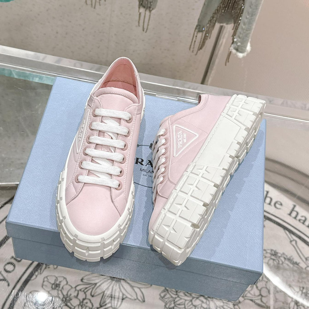 New fashionable and versatile thick-soled sneakers 1024013001