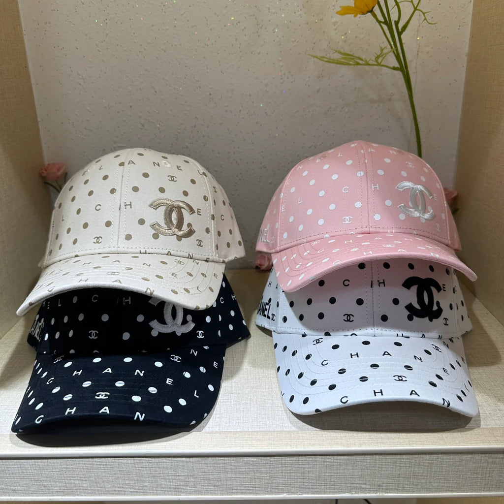 Luxurious and colorful versatile cap 1024072914