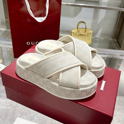 GG cross-upper thick-soled flip-flops 0725052901